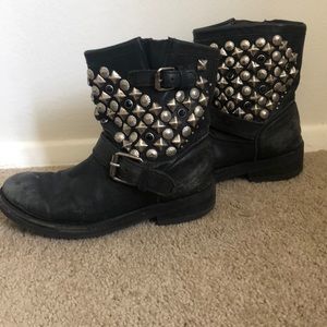 All saints black boots